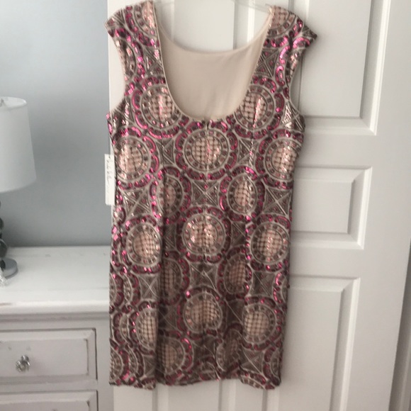 Nicole Miller sequence cocktail dress. - Picture 3 of 5